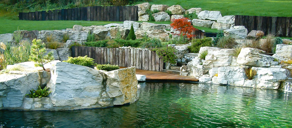 Réalisation de bassins d'agrément et de piscines naturelles